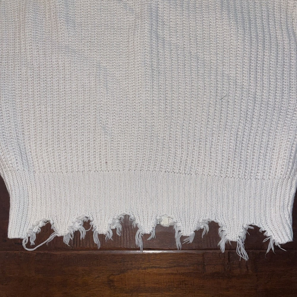 Love Tree ‎ Cropped Sweater Hoodie Raw Hem  Full Zip Size Medium - Picture 6 of 6